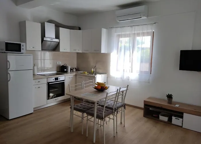 Bella Διαμέρισμα Πούλα